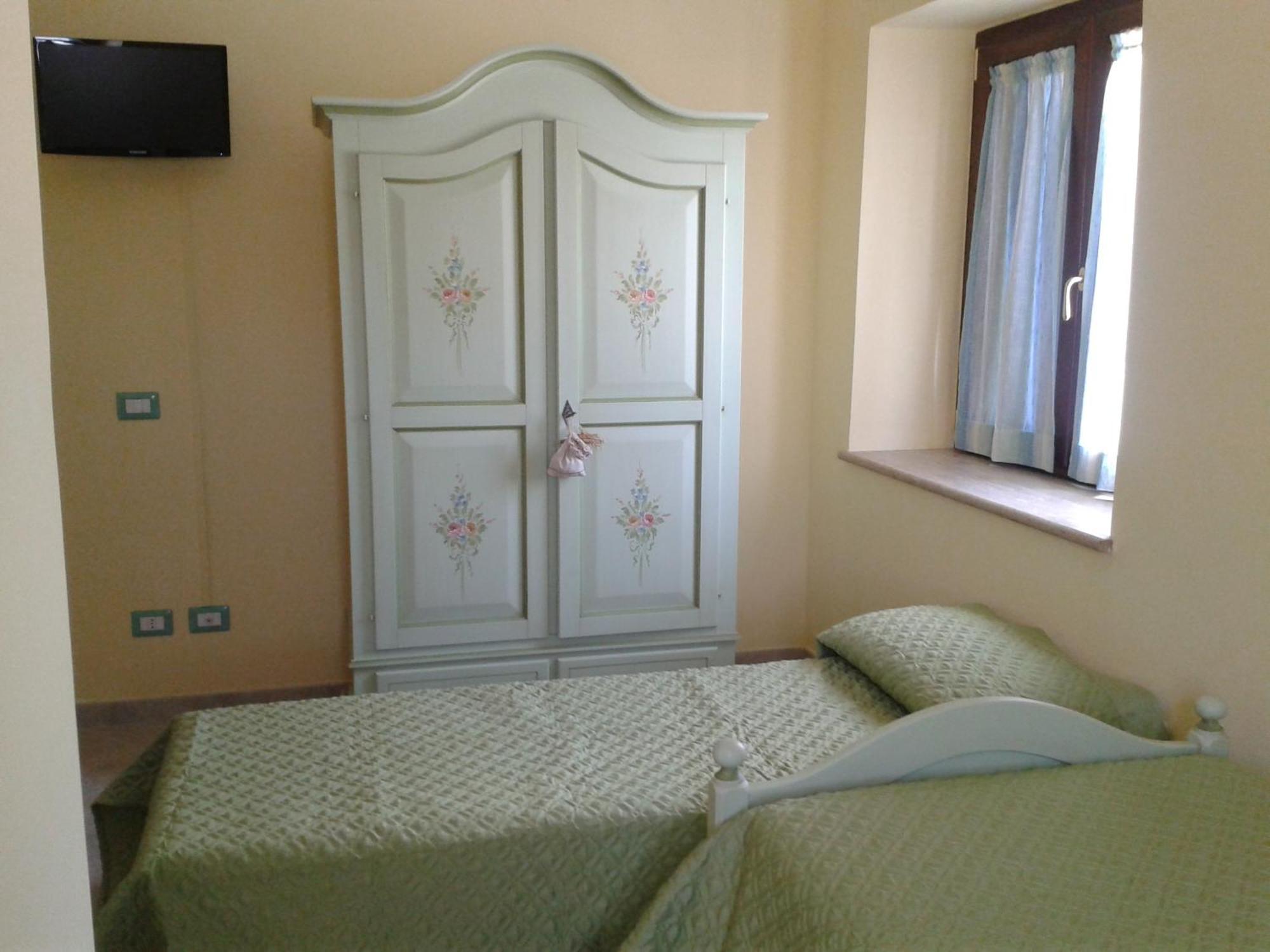 Azienda Agrituristica La Tenuta Del Falco Piedimonte San Germano الغرفة الصورة
